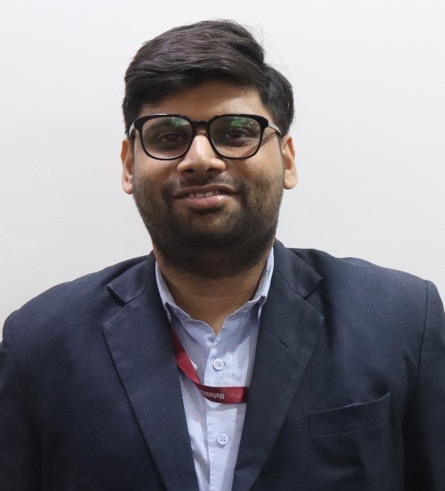 Mr.Sumant Holani, Office Assistant